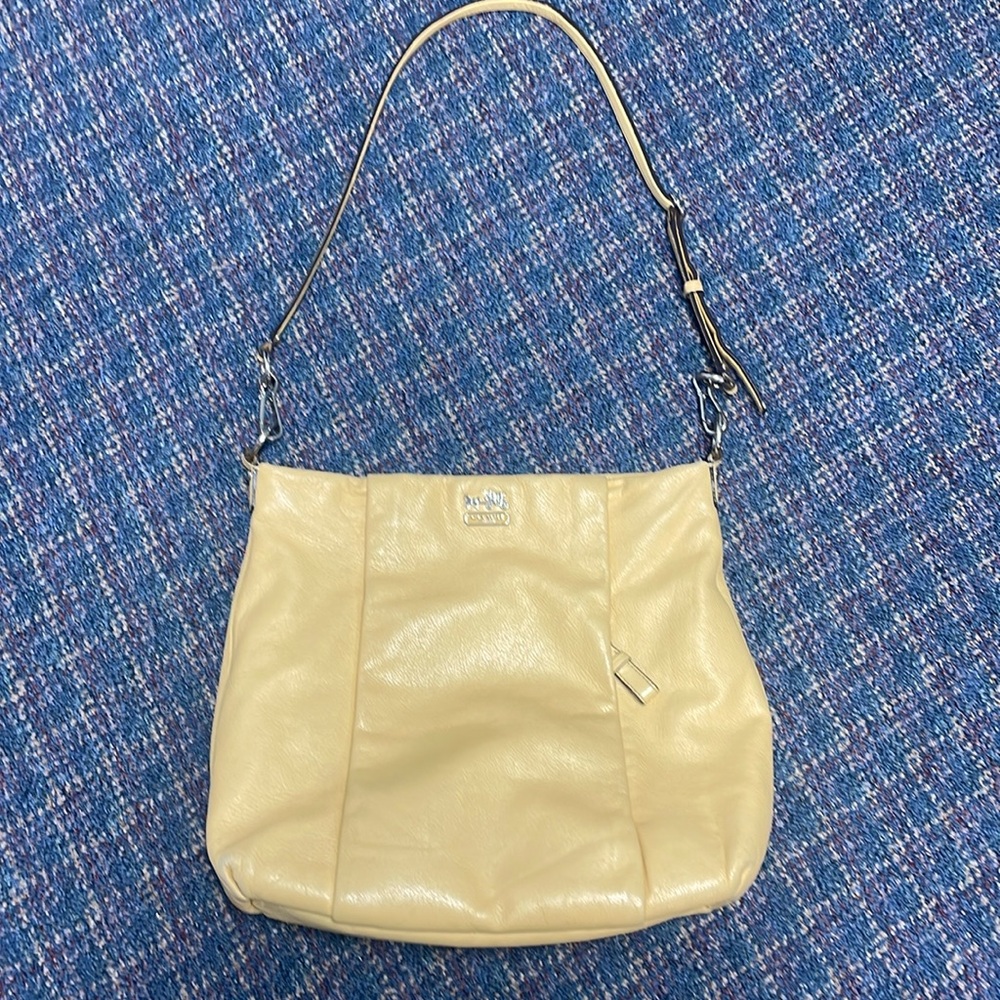 Preloved Coach Isabelle Hobo Bag yellow